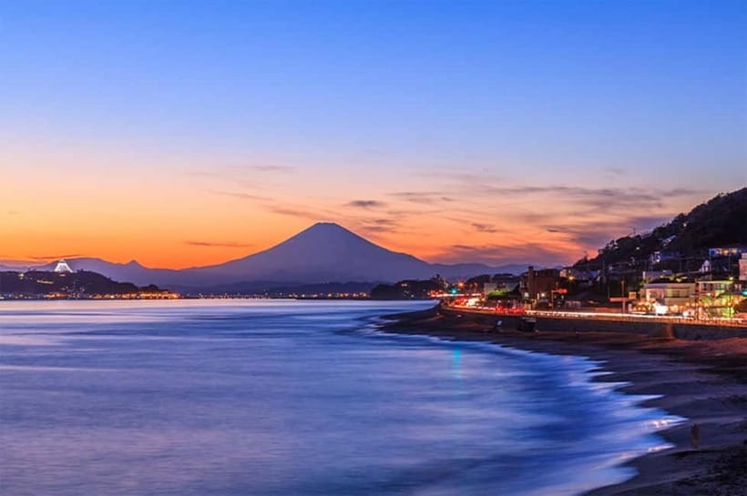 1-Day trip: Kamakura City (Enoshima/Shonan/Beach) - Fancy cafes and a younger beach vibe: making room for the fun stuff