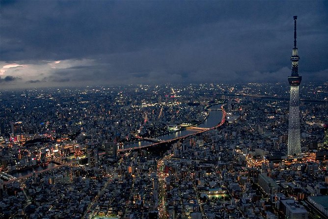 22-Min Tokyo City Lights Helicopter Tour – Skytree and Asakusa - Comfort, group size, and who this tour fits best