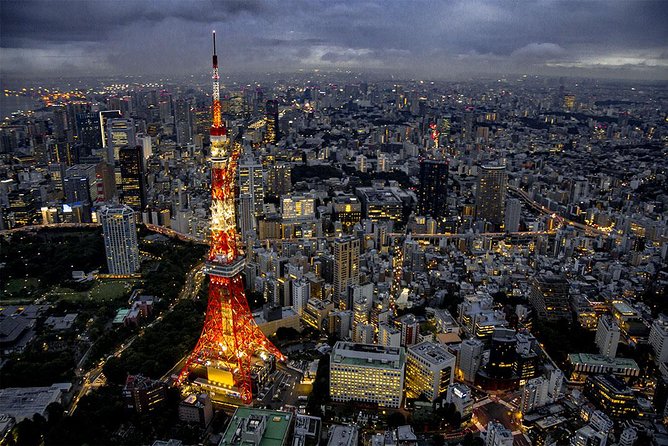 25-Min Downtown Helicopter Tour : Tokyo Skytree and Tokyo Tower - The best time to fly for Tokyo lights (and when to skip the risk)