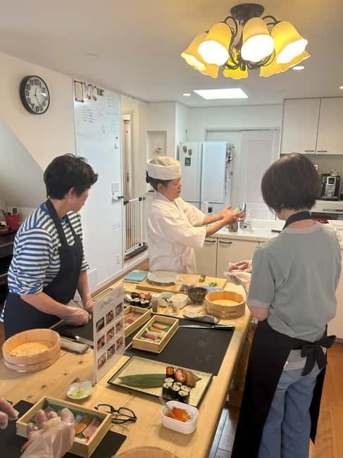 AKEMI's SUSHiKiTCHEN: A fun sushi cooking lesson in Tokyo - Key Things to Know Before You Go
