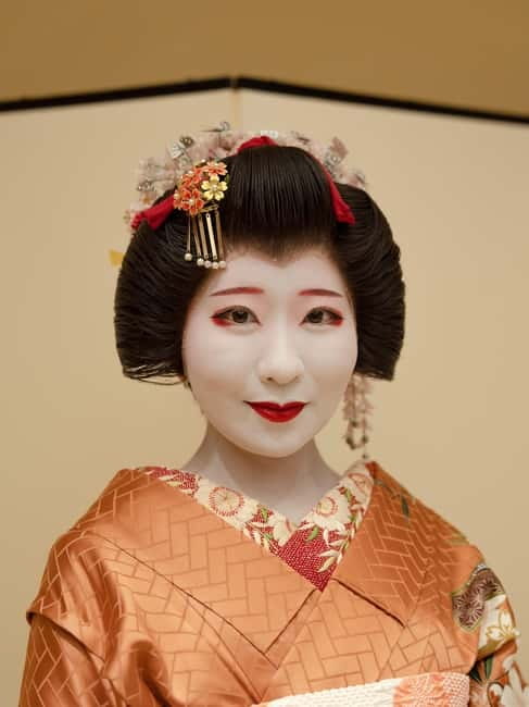 Asakusa: Geisha Performance and Tea House Experience - Matcha, Seasonal Sweets, and That Required Extra Drink