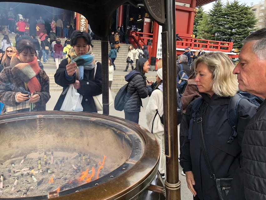 Asakusa Historical And Cultural Food Tour With A local Guide - Hanayashiki amusement park: a mid-tour mood shift