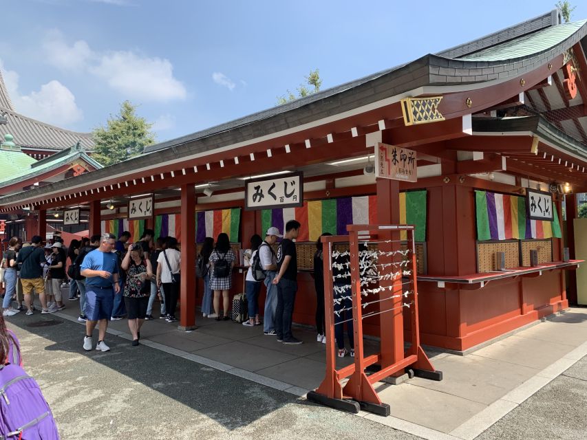 Asakusa: Kitchen knife store visits after history tour - Meeting at Burger King: quick start, easy orientation