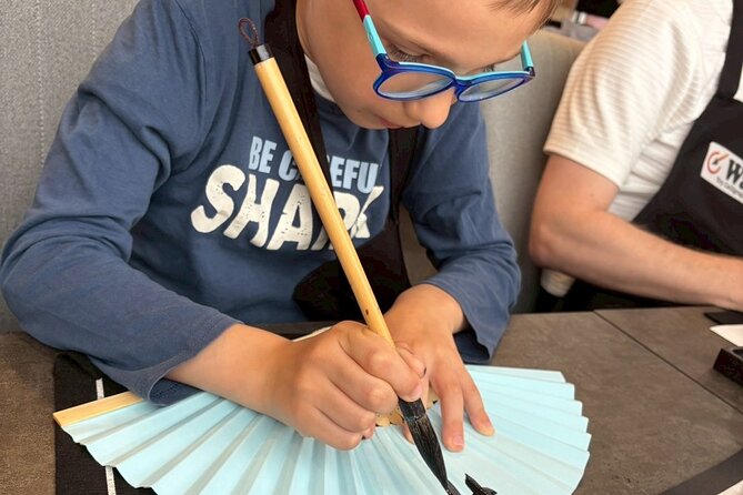 Asakusa：Japanese Calligraphy & Make your original folding fan! - Your souvenir: an original folding fan (and optional clothing printing)