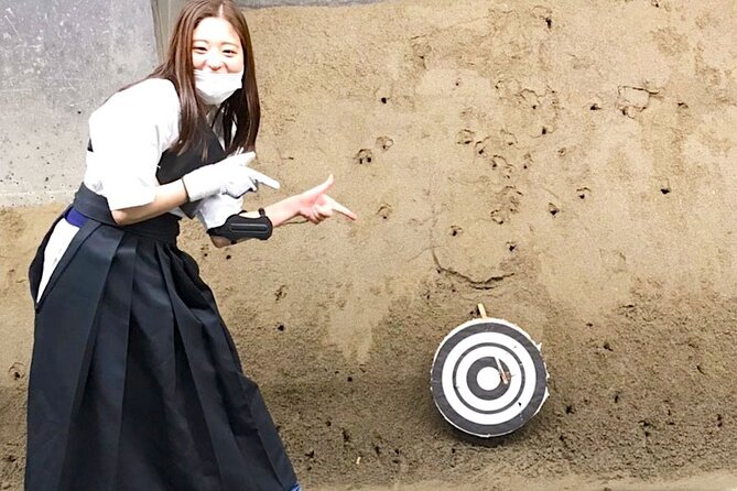 Authentic Kyudo Japanese Archery Experience in Tokyo - Learning the bow handling: the lesson part that actually matters