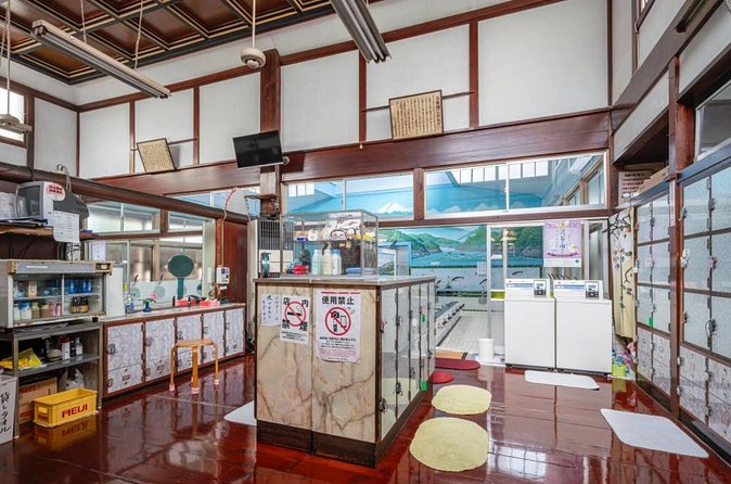 Authentic Onsen Experience Tattoo Friendly Hidden Gem in Shinjuku - Mount Fuji Murals and the Meaning of Postwar Bathhouses