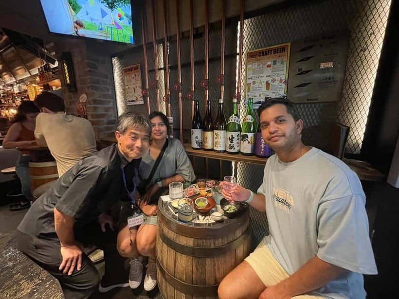 Casual Japanese sake tasting and snack experience, Kabukicho - Guides, Language, and the Small-Group Feel