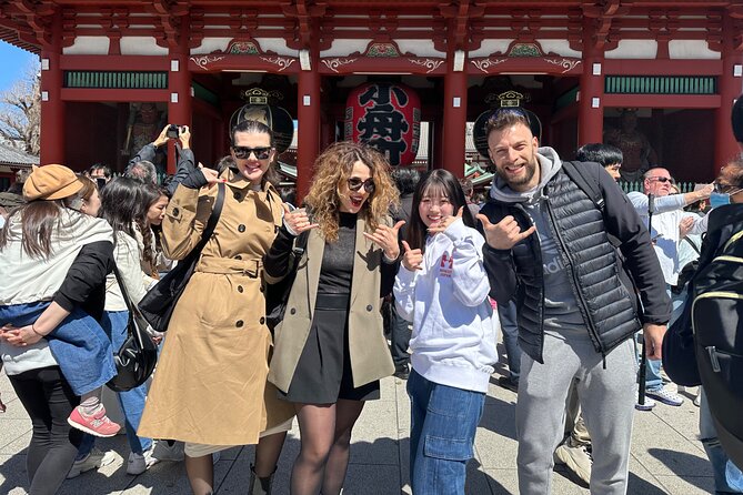 Chill Out in Tokyo: Personalized Private Tours with Local Friends - Shibuya and Takeshita Street: youth culture with a plan for the crowds