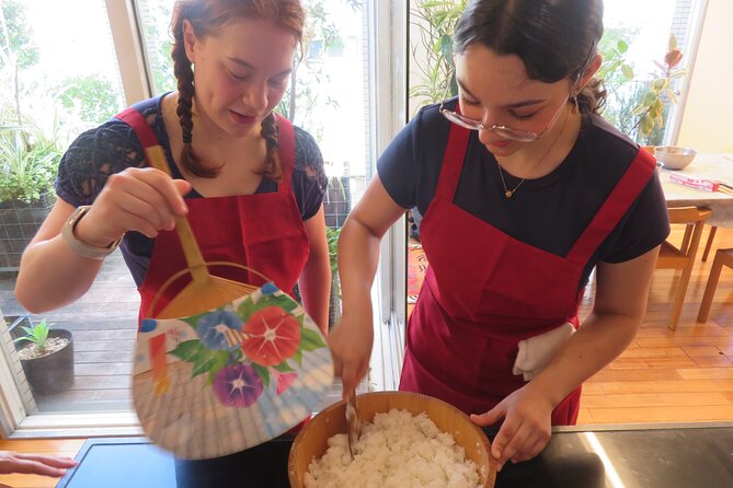 Cook Favorite Japanese Dishes with a Tokyo Mom - Why washoku starts with homemade dashi