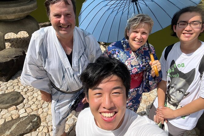 Discover the History of Shinjuku Gyoen – Private Walking Tour - Shinjuku Gyoen: a garden with changing roles