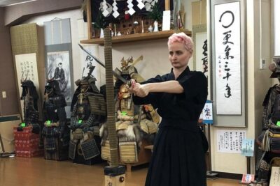Embrace the Samurai Way: Iaido Swordsmanship Experience in Tokyo - Meeting at Starbucks Kudanshita: how to make the start smooth