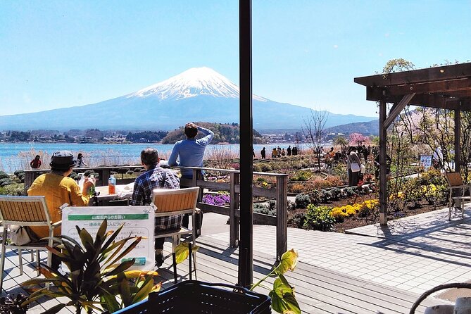 Enjoy Mt. Fuji View and free time shopping at Gotemba Outlets! - Getting to Fuji from Shinjuku without the puzzle
