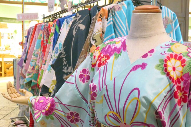 Enjoy plus size Kimono - Choosing Your Kimono Pattern, Bag, and Hair Accessories