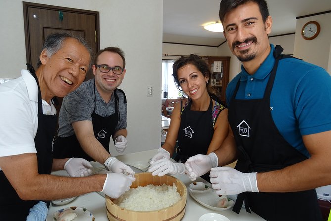 Experience all of Japanese culture and Japanese food experience classes "origami, udon, Japanese food, green tea, calligraphy" in 4 hours - Making udon noodles from scratch (hands on, no shortcuts)