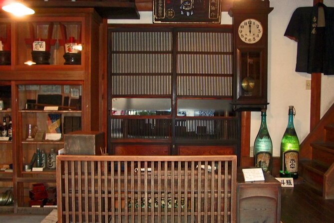 Experience Old local Tokyo & traditional food in Yanaka Ginza - Snake Road and Nezu Shrine’s torii tunnel: the calm Tokyo contrast