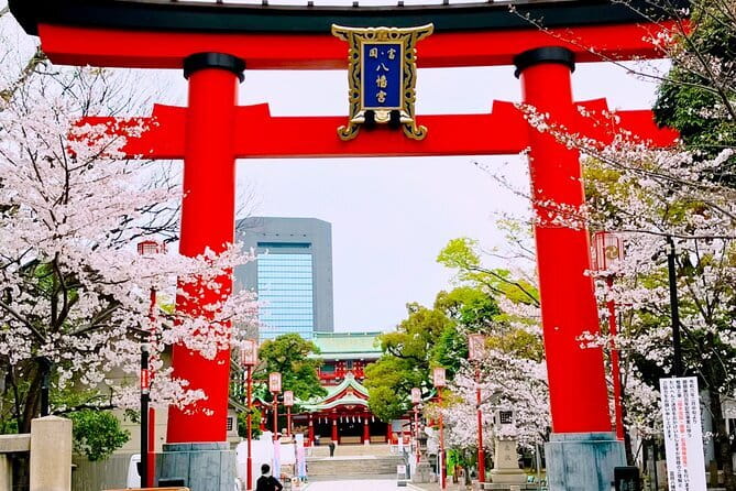 Explore Local Tokyo: Buddhism & Shinto - Getting Oriented at the Café: Edokko Pride and Water Channels