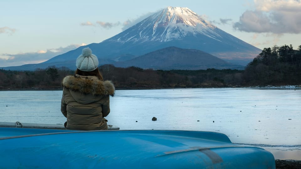 From Tokyo: 1 Full Day Mount fuji Sightseeing Trip - Chureito Pagoda and Arakura Sengen Shrine: the iconic shot with a walk-up rhythm