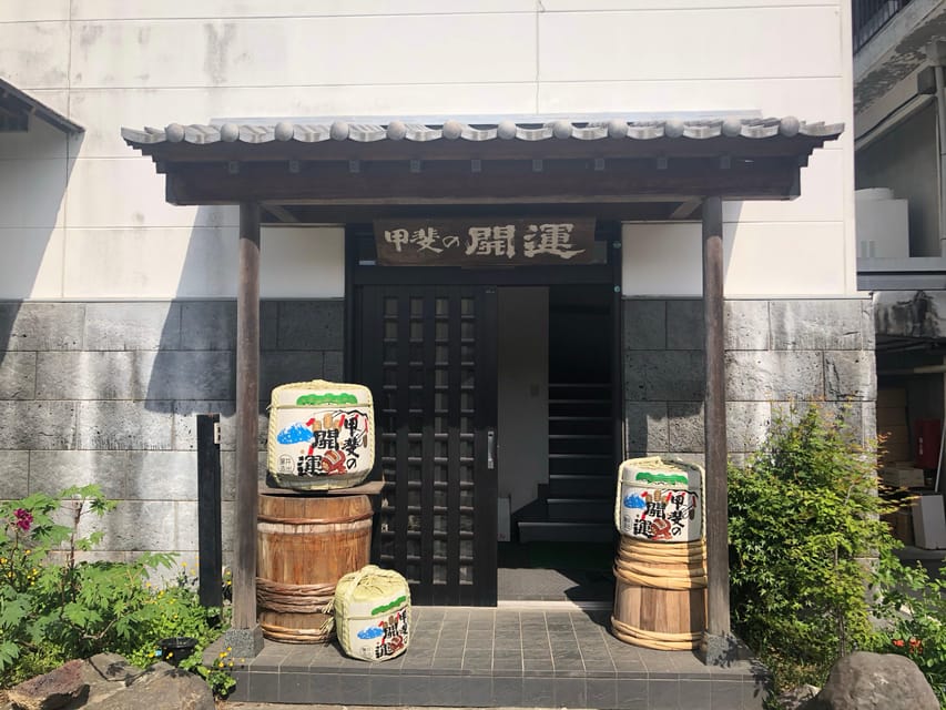From Tokyo: Mount Fuji, Cruise and Sake Tour - Lake Yamanaka Swan Sightseeing Boat: Why This Stop Works So Well