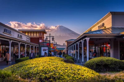 From Tokyo: Mt.Fuji, Tea Ceremony & Outlet Shopping Day Tour - Arakurayama Sengen Park and Chureito Pagoda: The Classic Fuji View