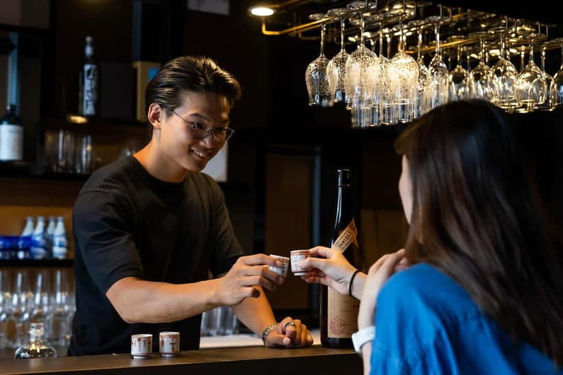 Ginza, Tokyo: Sake Experience with traditional vessels - Ginza and the Tokyo Bay view: why the setting matters