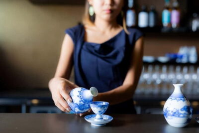 Ginza, Tokyo: Sake Experience with traditional vessels - What you actually taste: a three-sake flight built for first-timers