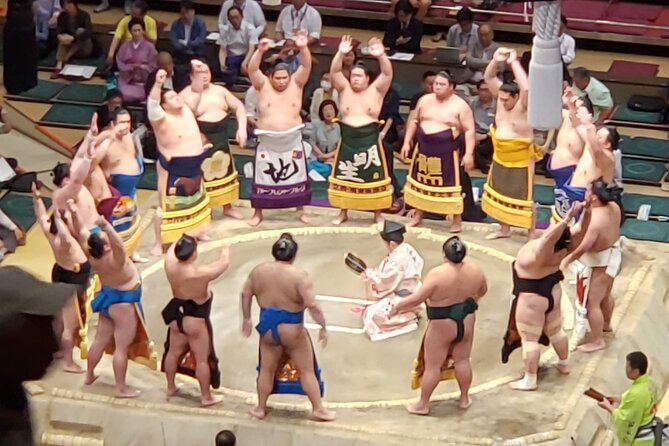 Grand Sumo Tournament Tokyo - Osaka - Nagoya - Grand Sumo in Tokyo, Osaka, or Nagoya: The big-game feeling