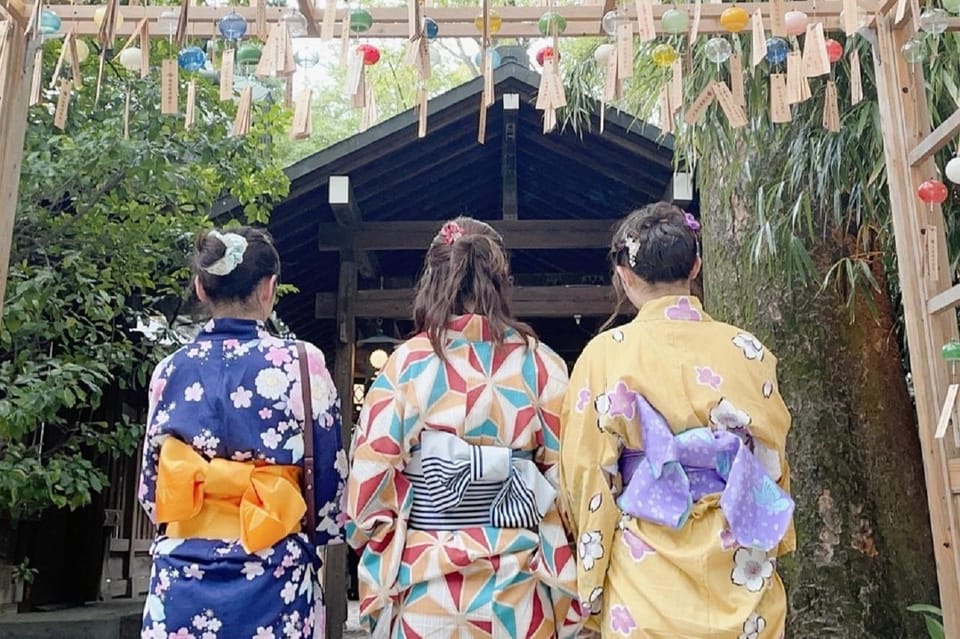 Guided Tour of Walking and Photography in Asakusa in kimono - Why Asakusa in Kimono Works So Well for Photos