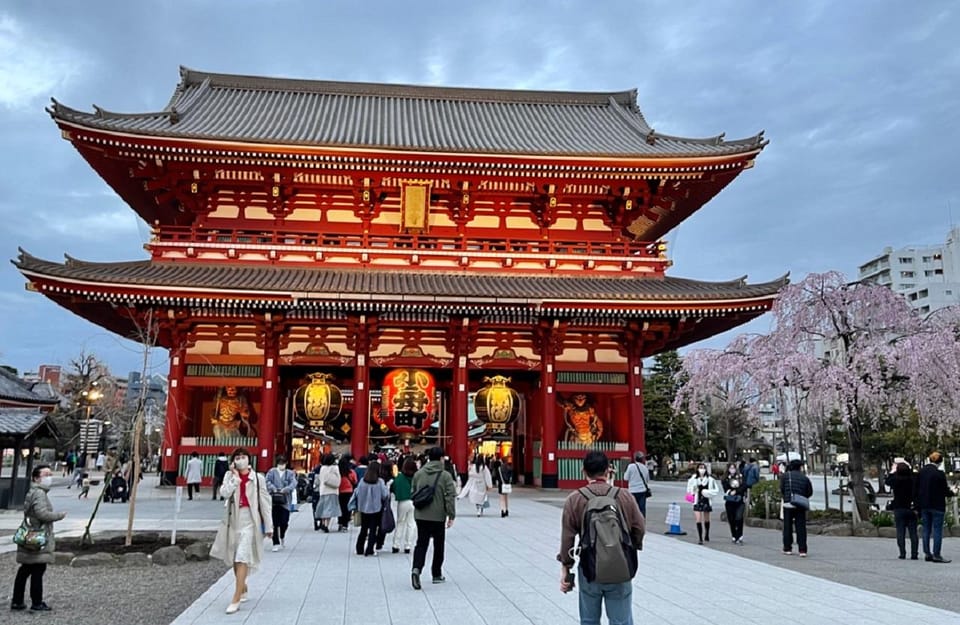 Guided Tour of Walking and Photography in Asakusa in kimono - Kimono Shop Time: Choosing the Outfit and Getting Styled
