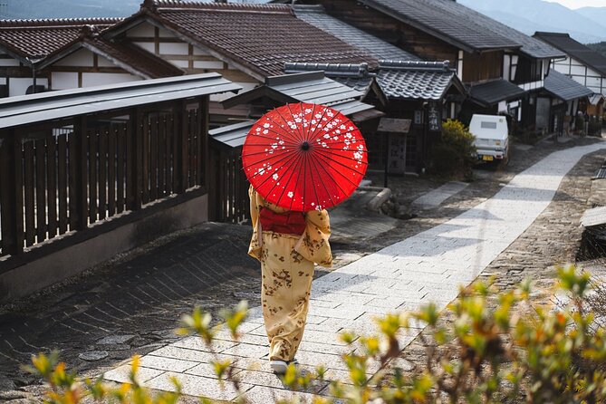 Hakone and Mt. Fuji Day Trip with Private Vehicle - Your Morning Start: Hakone Shrine and a Calm Warm-Up