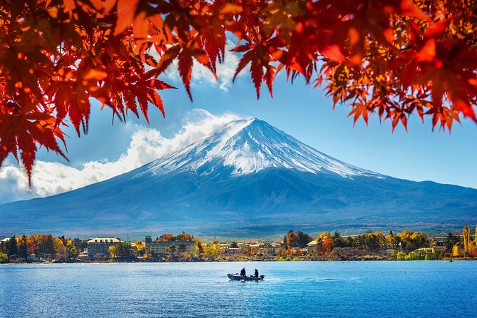 Hakone Private One Day Tour From Tokyo: Mt Fuji, Lake Ashi, Hakone National Park - Lake Ashi and Hakone Shrine: the classic Fuji-friendly lakeside