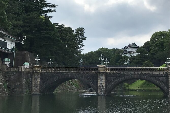 Half-day Tokyo Afternoon Tour by Hato Bus - Getting on the bus: Marunouchi start and a Tokyo Station finish