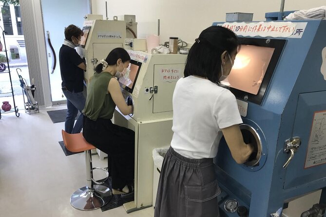 Handmade Japanese Glass Art Sandblasting Workshop in Tokyo - The Teacher’s Role (and Why It Makes This Worth It)