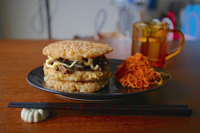 Hands-on Japanese Cooking in a Shinjuku Home Kitchen with Satoru - From JR Shinjuku Station to a real Tokyo kitchen