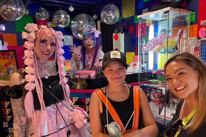 Harajuku Private Tour: Kawaii Fashion & Animal Cafe Included - Key things I’d put on your Harajuku checklist