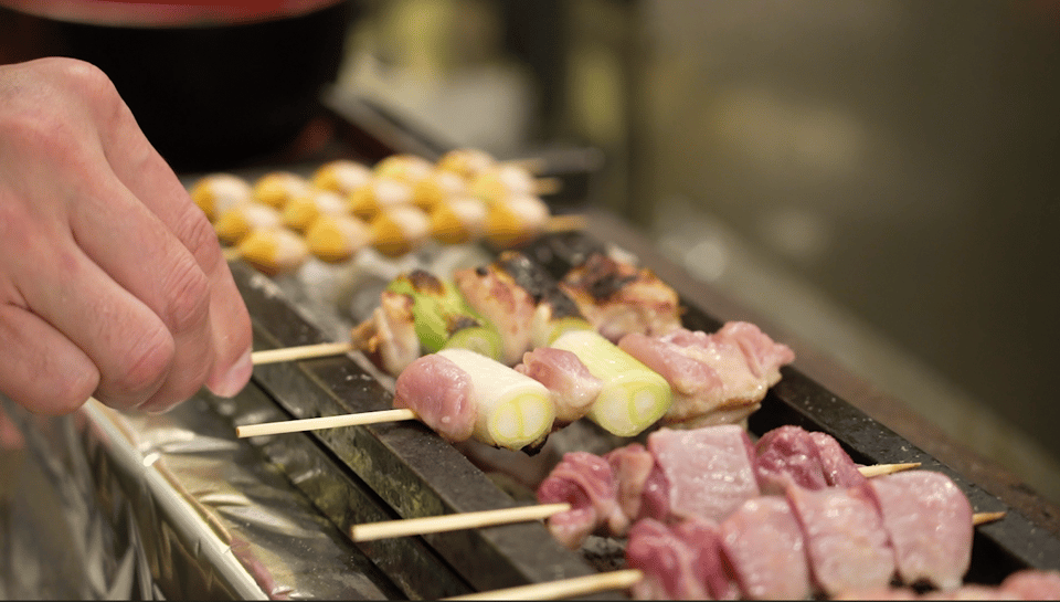 Hidden Gem Food & Drink Night Tour near Roppongi - Guides like Ellen and Taku: what great hosting adds to food