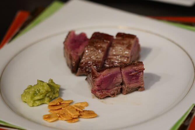 Hidden Gem Food & Whiskey Night Tour near Roppongi - Group size, walking, and comfort: small details that matter in Tokyo
