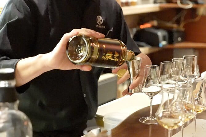 Hidden Gem Food & Whiskey Night Tour near Roppongi - Price and value: what $156 buys in Tokyo (and what it avoids)