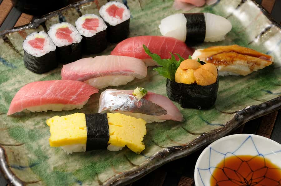 Highlights of Tokyo Private Tour with a Licensed Guide - Why a licensed guide matters for a first-time Tokyo day