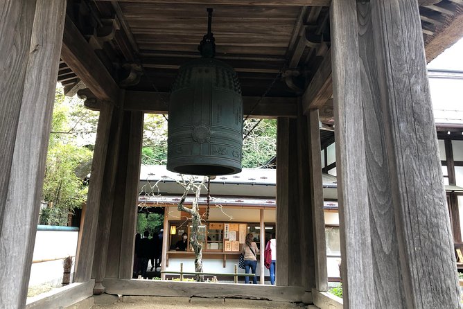 Historic Kamakura: Temples, Shrines and Street Food Private Walking Tour - Daibutsukiritoshi and the Great Buddha: classic Kamakura impact