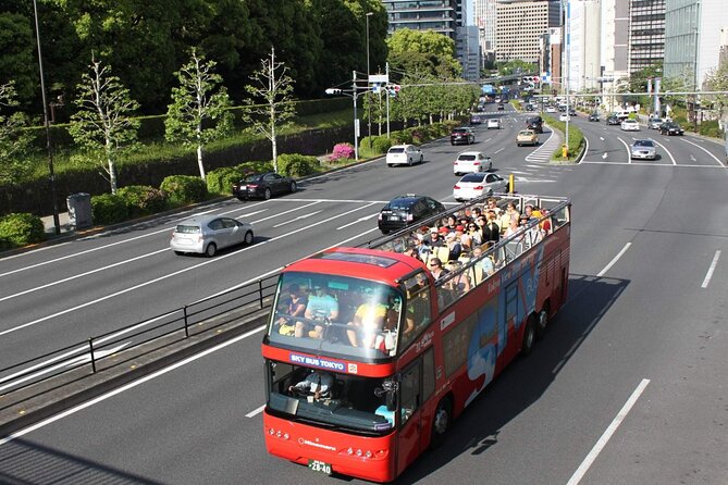 Hop-On Hop-Off Tokyo Bus by Skyhop Bus - Route two: Kōdemmacho → Ryōgoku → Skytree → Asakusa → Ueno → Akihabara → Shin-Nihombashi