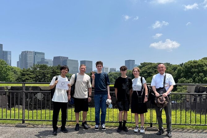 Imperial Palace Tour: Discover Samurai History with a Local Guide - Stop 3: Imperial Palace East Gardens and Edo Castle ruins on foot