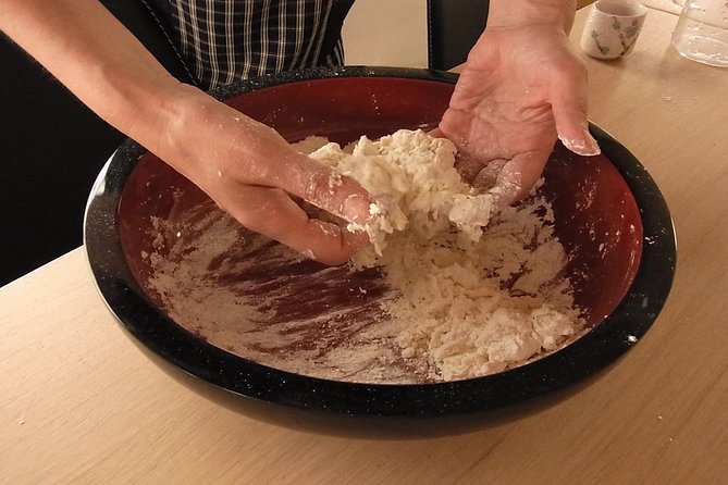 Japanese Cooking and Udon Making Class in Tokyo with Masako - A Tokyo dinner class that feels like being invited in