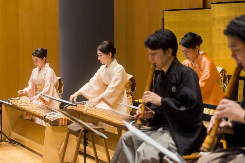 Japanese Traditional Music Show in Tokyo - Instruments up close: koto, shamisen, shakuhachi, taiko