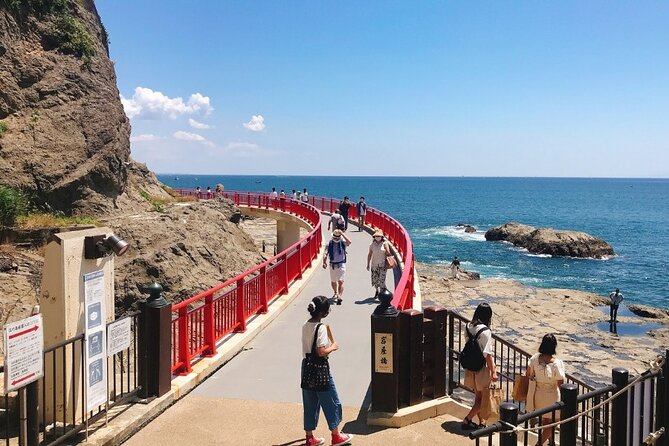 Kamakura and Yokohama Private Tour with Bilingual Chauffeur - Hokoku-ji bamboo grove: quiet shade and temple atmosphere