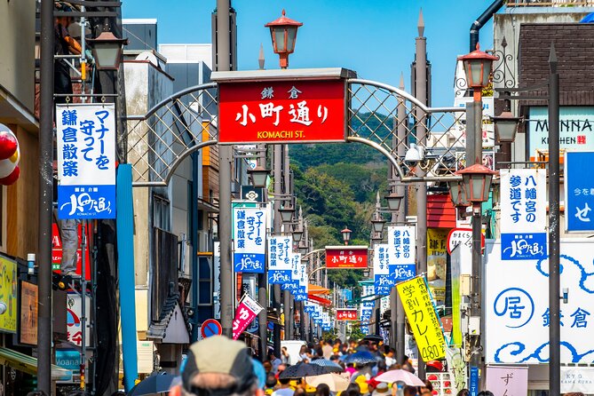 Kamakura Historical and Cultural Day Trip with Local Cuisine - Stop 4: Kotoku-in and the Great Buddha’s scale in 30 minutes