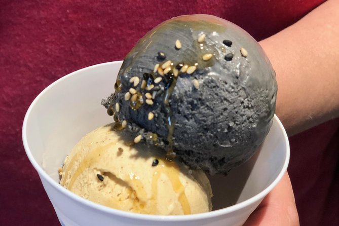 Kawaii Food Tour of Harajuku Tokyo - Wolfgang Puck Express on Takeshita Street: finish with trendy sweets and easy photos