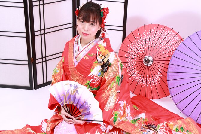 Kimono Photo Shooting Family and Group Plan in Tokyo - The Studio Transformation: Kimono Princess Meets Samurai