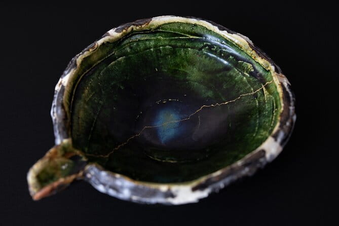Kintsugi Workshop Class in Shibuya, Tokyo with mon cadeau - Choosing Your Own Crockery from Mon Cadeau’s Collection