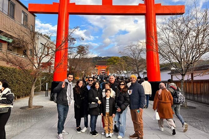 Kyoto Uncovered: One Full-Day Private Experience for First-Timers - Your 8-Hour Route: From Torii Gates to Market Snacks and Gion Streets