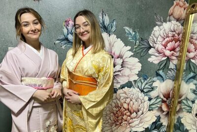 Let's make kimono !（Kimono is a gift for you - Fitting and Remaking: The Moment It Feels Real